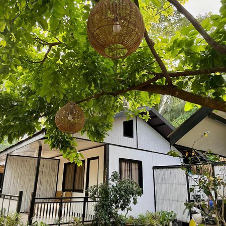 Kasitas Sibaltan Bed and Breakfast El Nido Exteriör bild